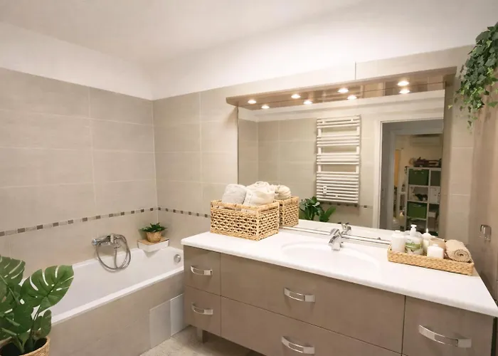 Apartman Havre De Paix A Cimiez -t4 En Rez-de-jardin *